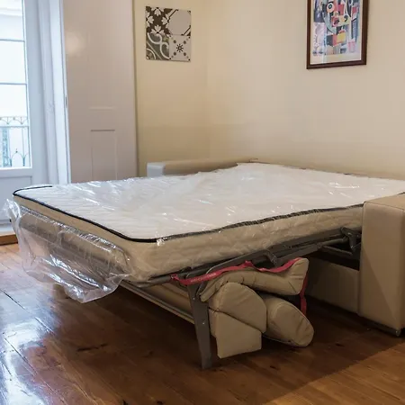 Sao Bento Authentic Apartment. Lisbon