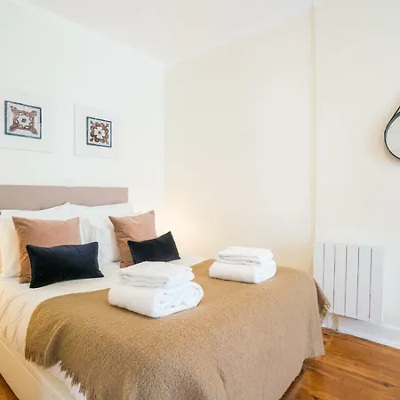 Apartment Sao Bento Authentic Apartment. Lisbon